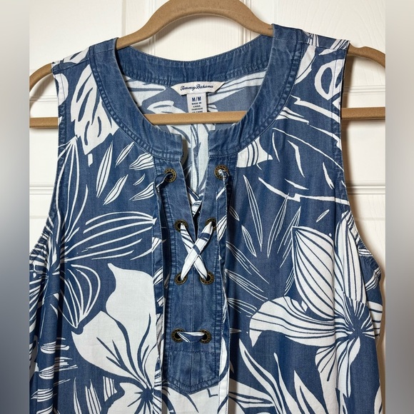 TOMMY BAHAMA Blue and White Sleeveless Floral Tropical Print Dress Size Medium - Picture 3 of 9